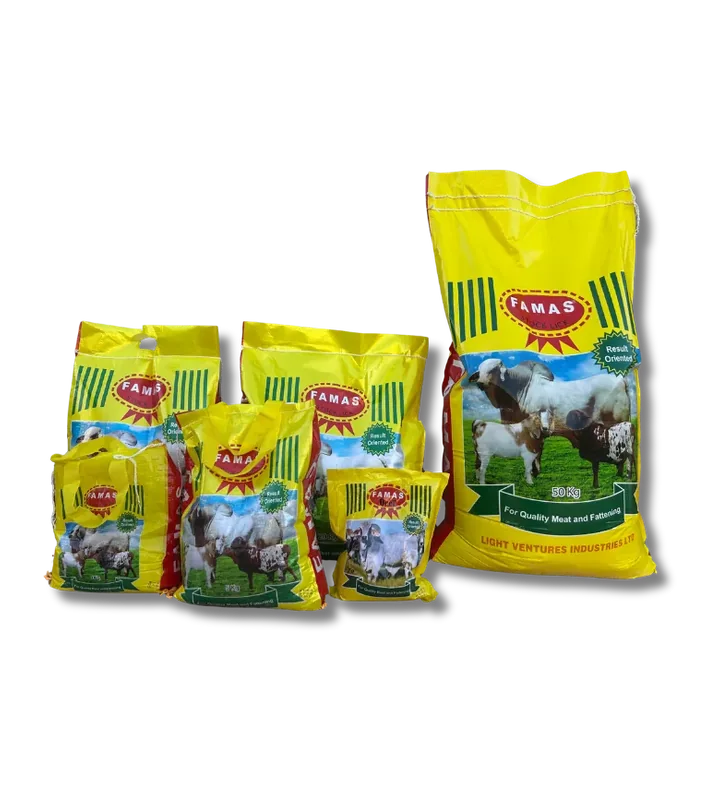The FAMAS Stocklick Beef range: yellow sacks from 1 kg to 50 kg
